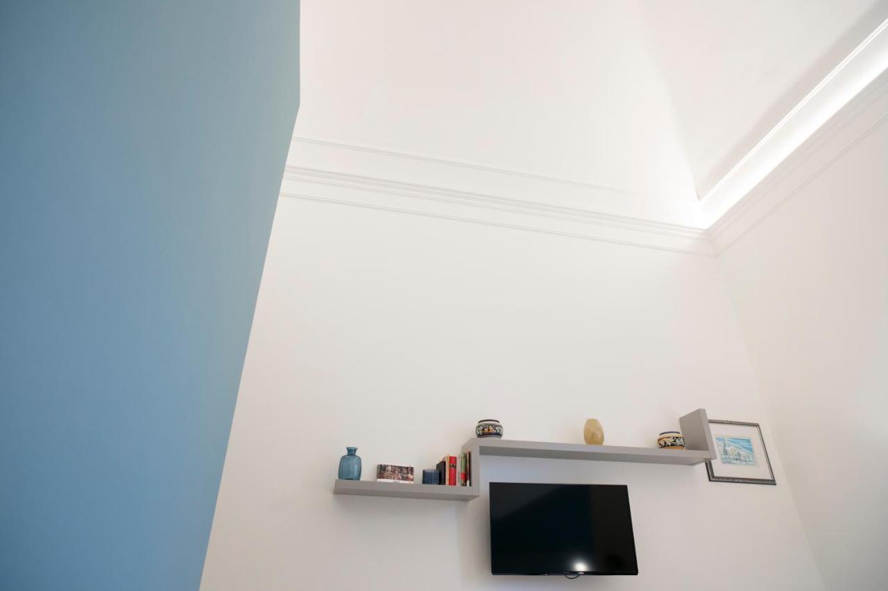 Teatro Suites Rooms Aeroporto di Catania Fontana Rossa Esterno foto