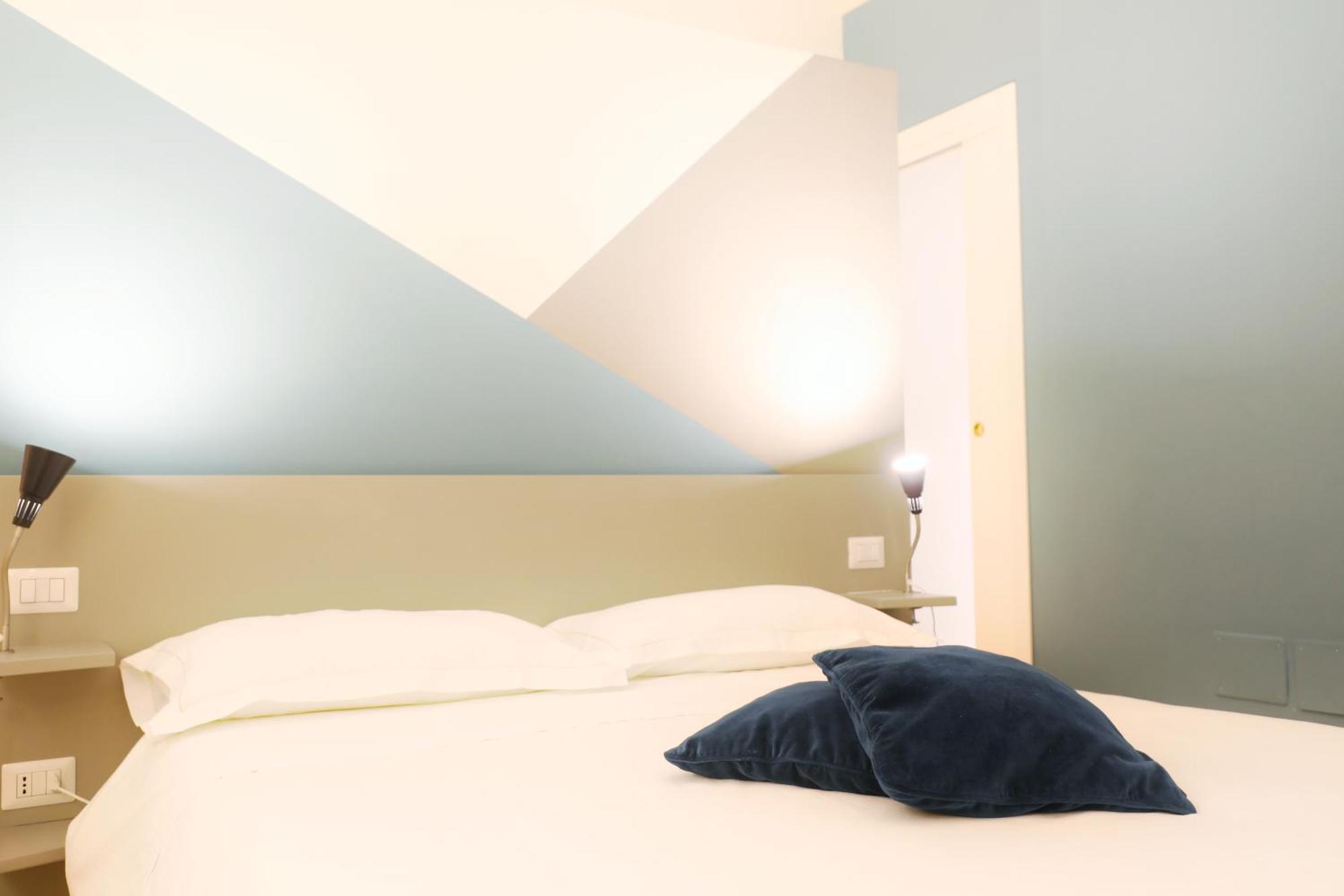 Teatro Suites Rooms Aeroporto di Catania Fontana Rossa Esterno foto